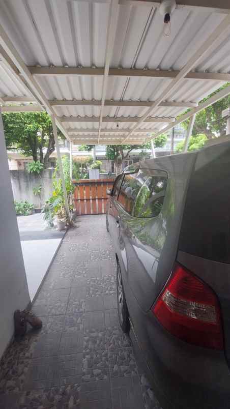 dijual rumah rapi terawat di kemang pratama 2 bekasi