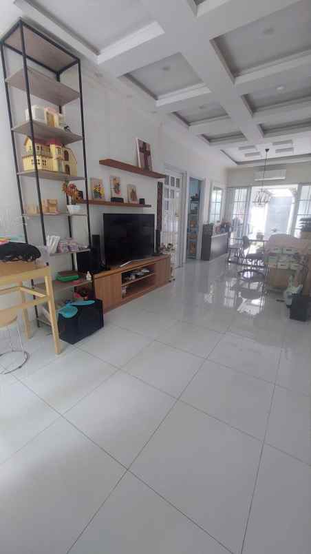 dijual rumah rapi terawat di kemang pratama 2 bekasi