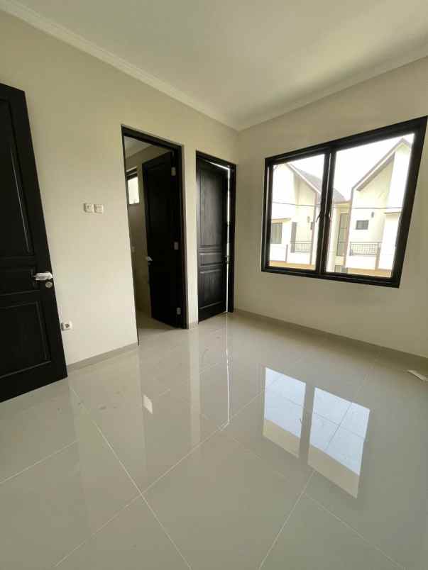 dijual rumah ready stock dp 0 free biaya di pamulang