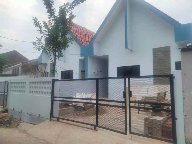 dijual rumah riungbandung