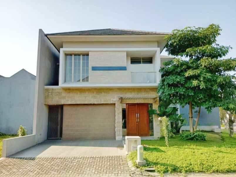 dijual rumah royal residence