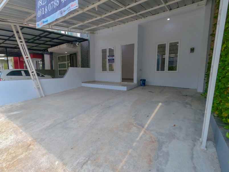 dijual rumah royal serpong village