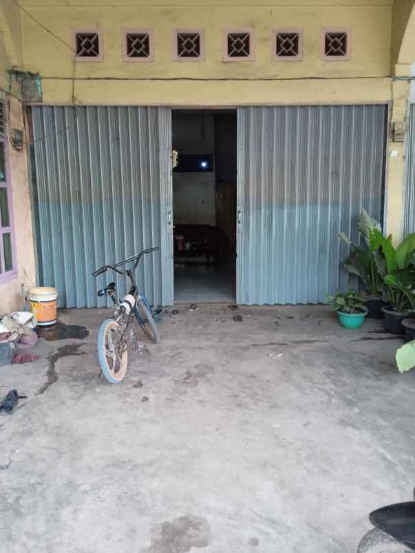 dijual rumah ruko di jalan lingkar selatan 2