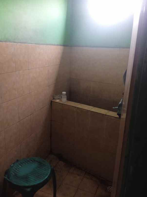 dijual rumah ruko di jalan lingkar selatan 2