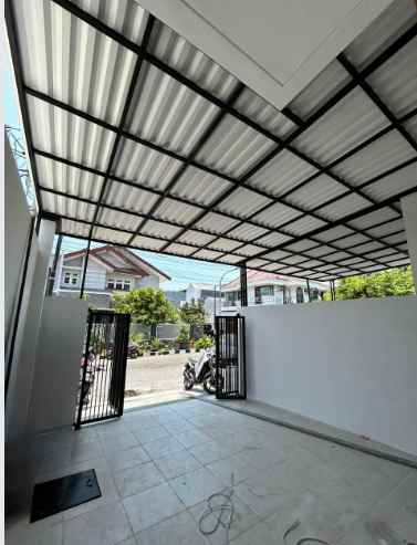 dijual rumah rungkut asri