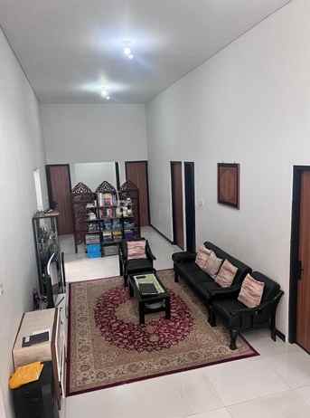 dijual rumah rungkut mejoyo