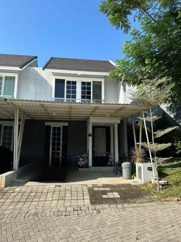 dijual rumah sambiroto