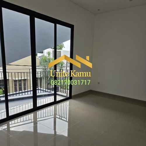 dijual rumah sektor 9 bintaro jaya