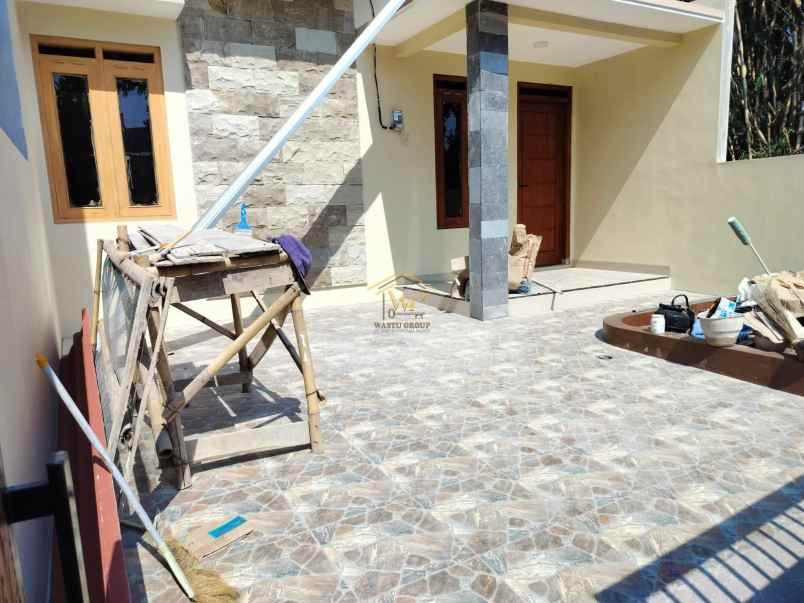 dijual rumah sendangtirto kec berbah