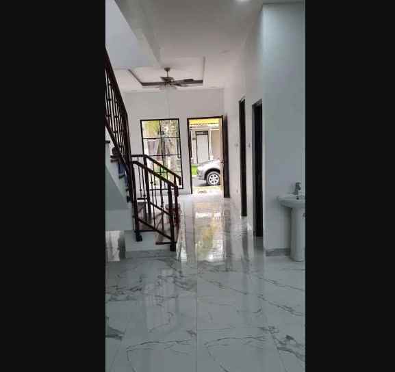 dijual rumah sentul city