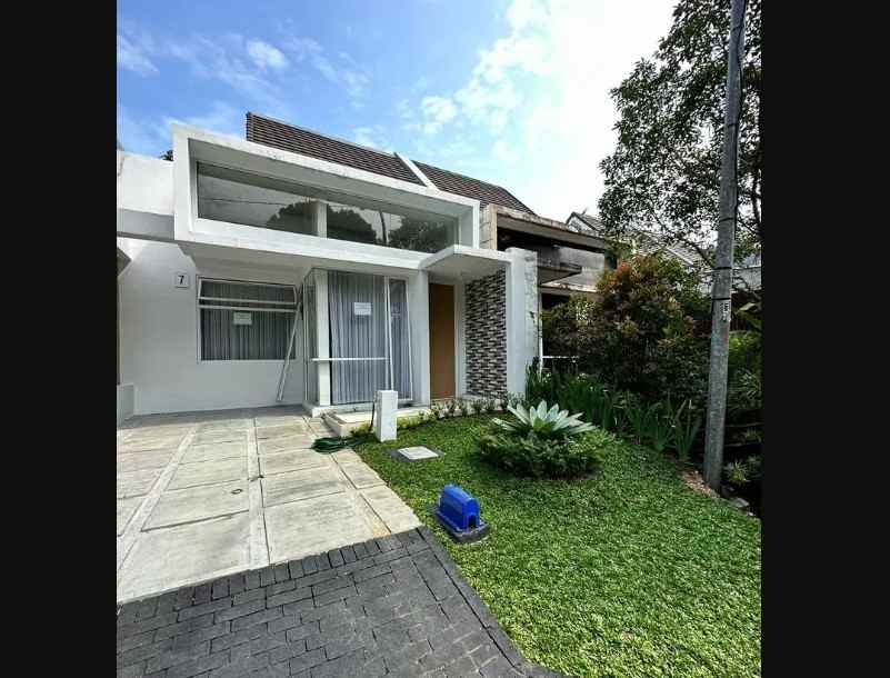 dijual rumah sentul city