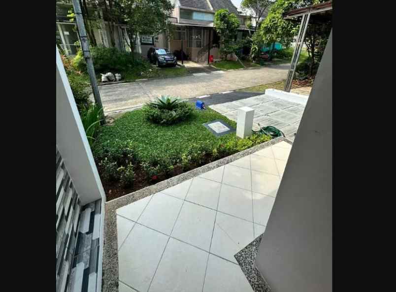 dijual rumah sentul city