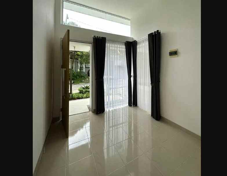 dijual rumah sentul city