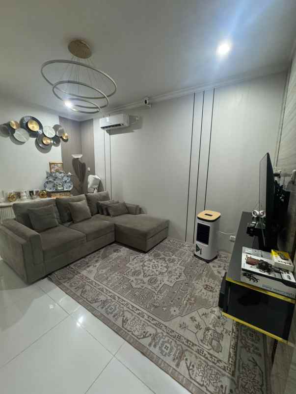 dijual rumah setu cipayung jakarta timur