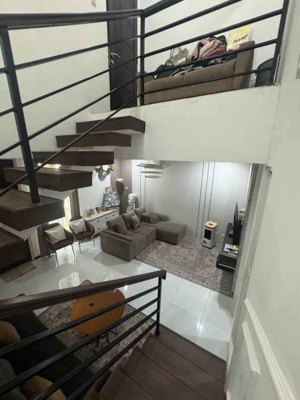 dijual rumah setu cipayung jakarta timur