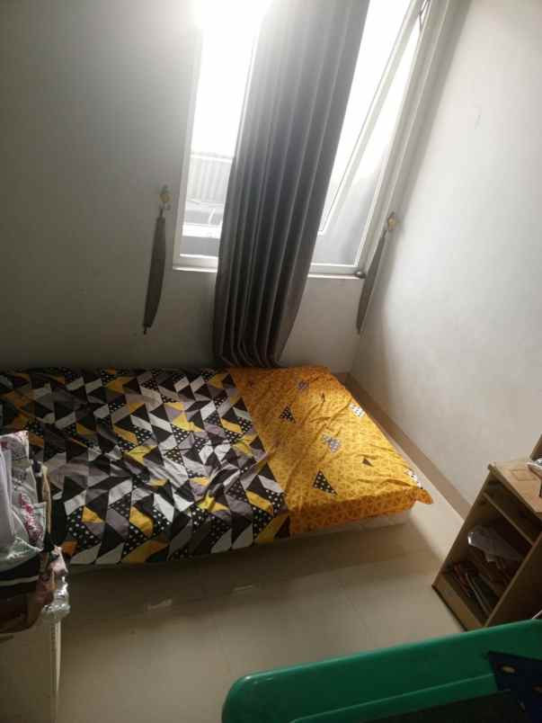 dijual rumah setu pedongkelan