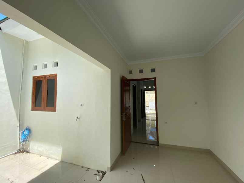 dijual rumah siap huni 600 meter dari jl jogja solo