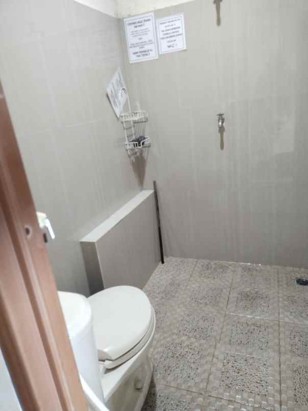 dijual rumah siap huni dg ukiran jepara di beji depok