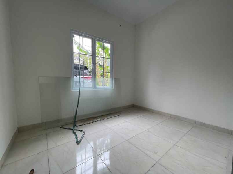 dijual rumah siap huni di kota depok