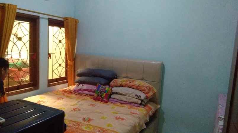dijual rumah siap huni strategis