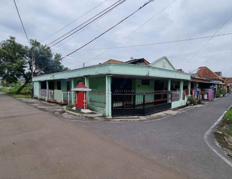 dijual rumah singopuran