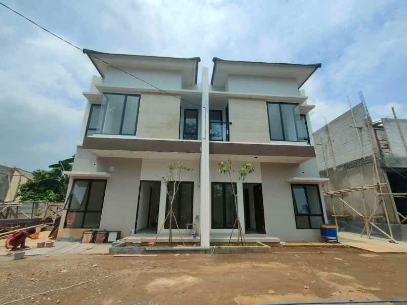 dijual rumah sip 749