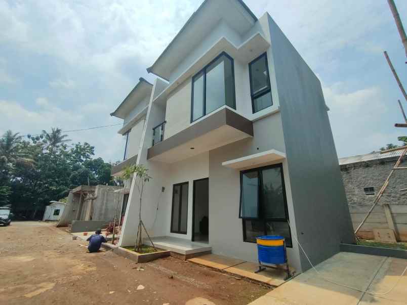 dijual rumah sip 749