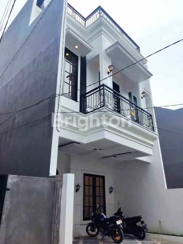 dijual rumah sirsak jagakarsa jakarta