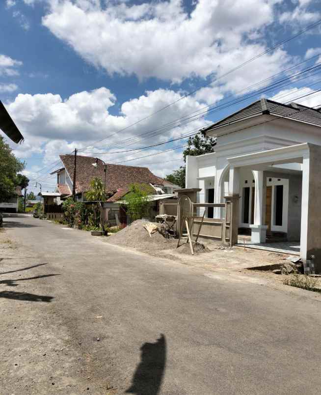 dijual rumah sleman