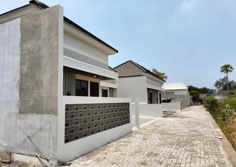 dijual rumah sleman