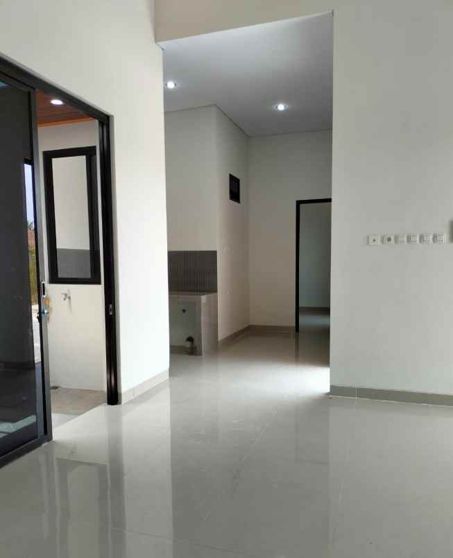 dijual rumah sleman