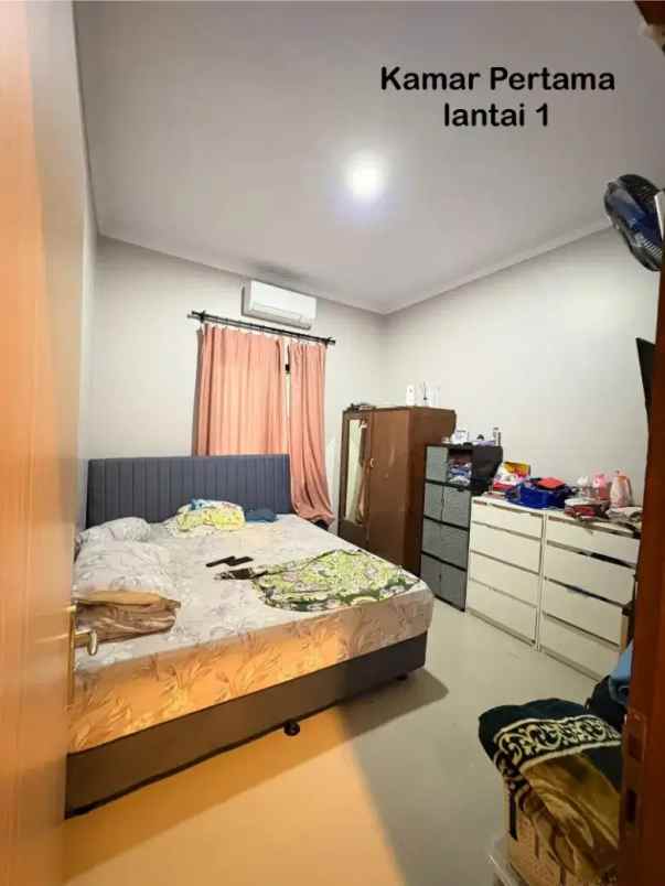 dijual rumah srengseng sawah jagakarsa