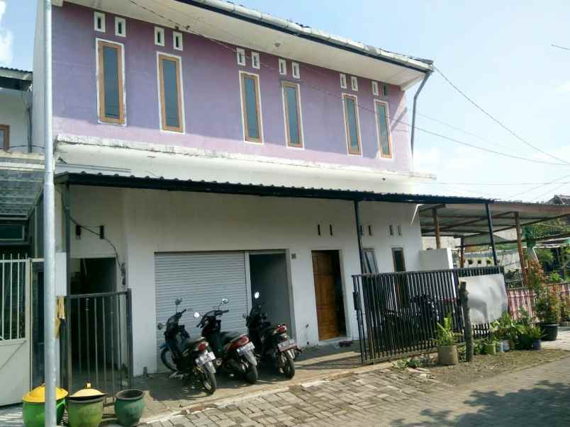 dijual rumah sukun