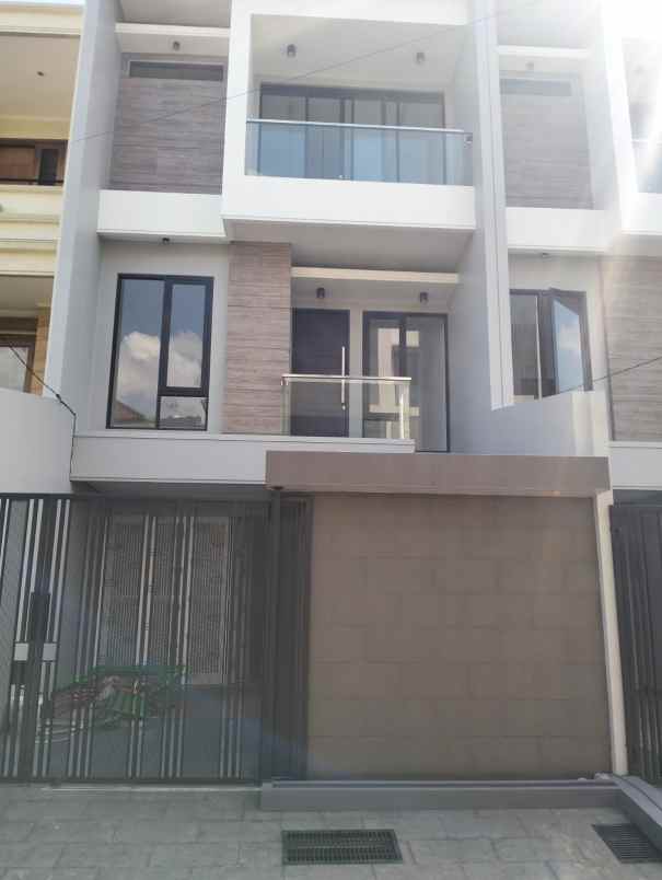 dijual rumah sunter jaya