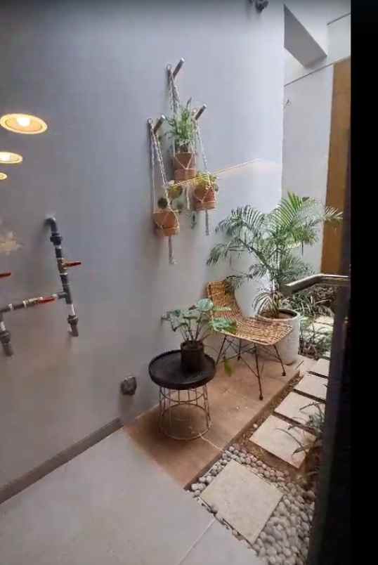 dijual rumah sutera rasuna cluster vola