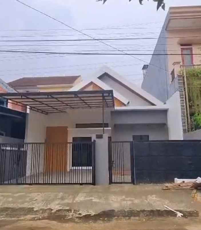 dijual rumah taman harapan baru medan