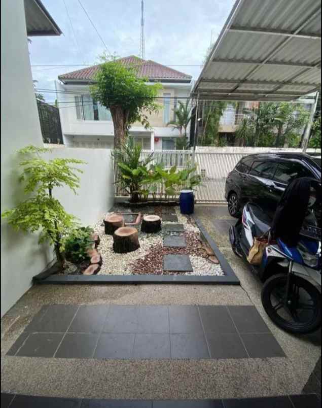 dijual rumah taman prada indah lontar