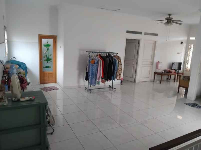 dijual rumah taman tridaya indah 3 jl