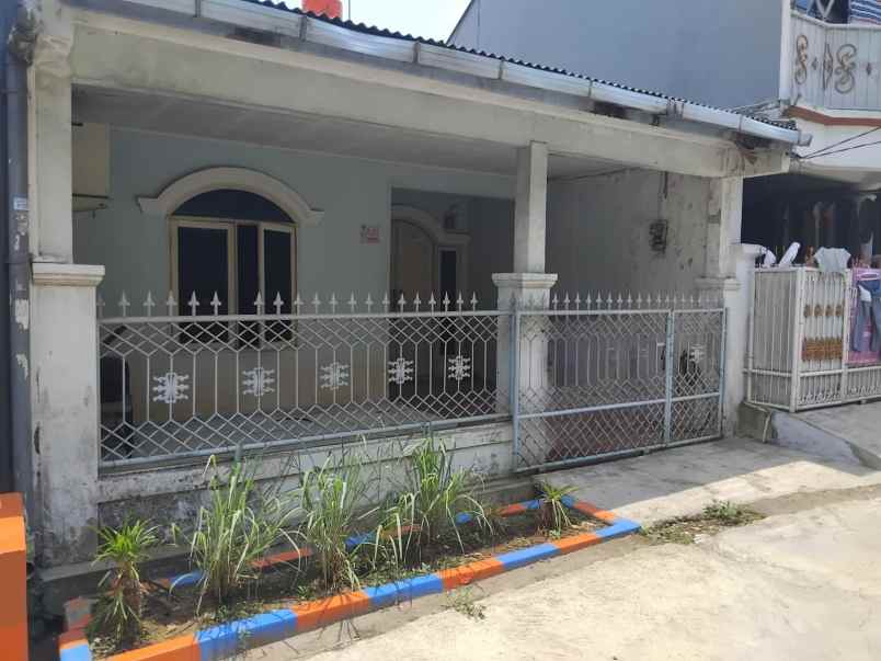 dijual rumah taman tridaya indah 3 jl