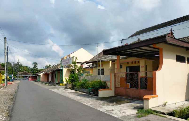 dijual rumah tamanmartani