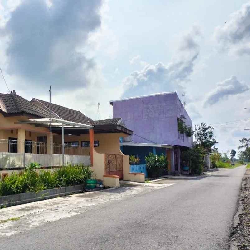 dijual rumah tamanmartani