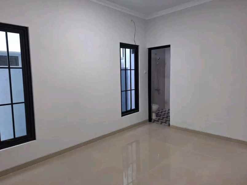dijual rumah tamantirto