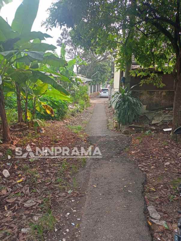 dijual rumah tanah baru