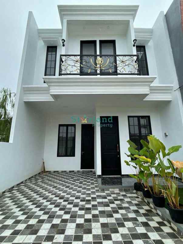 dijual rumah tanah seratus