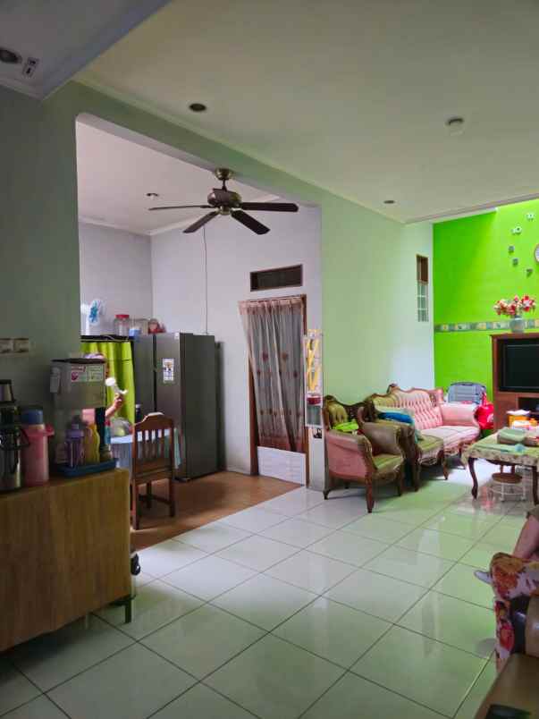 dijual rumah tanjung duren jakut