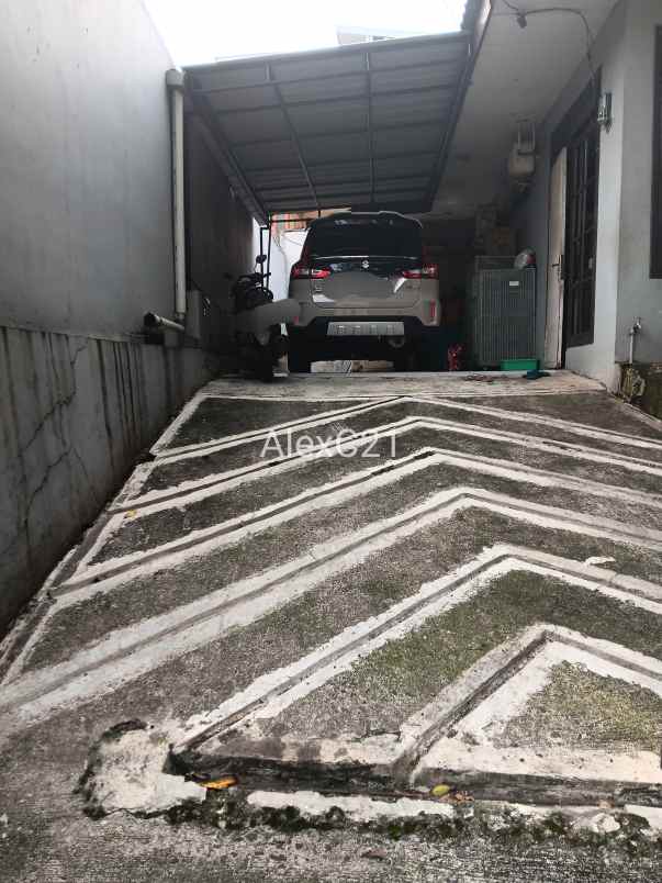 dijual rumah tb simatupang ragunan