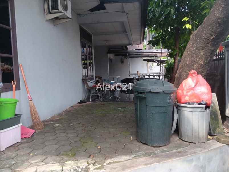 dijual rumah tb simatupang ragunan