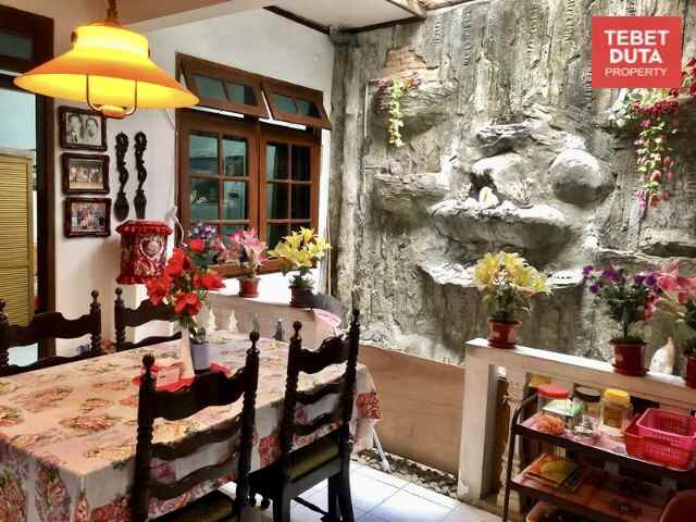 dijual rumah tebet timur
