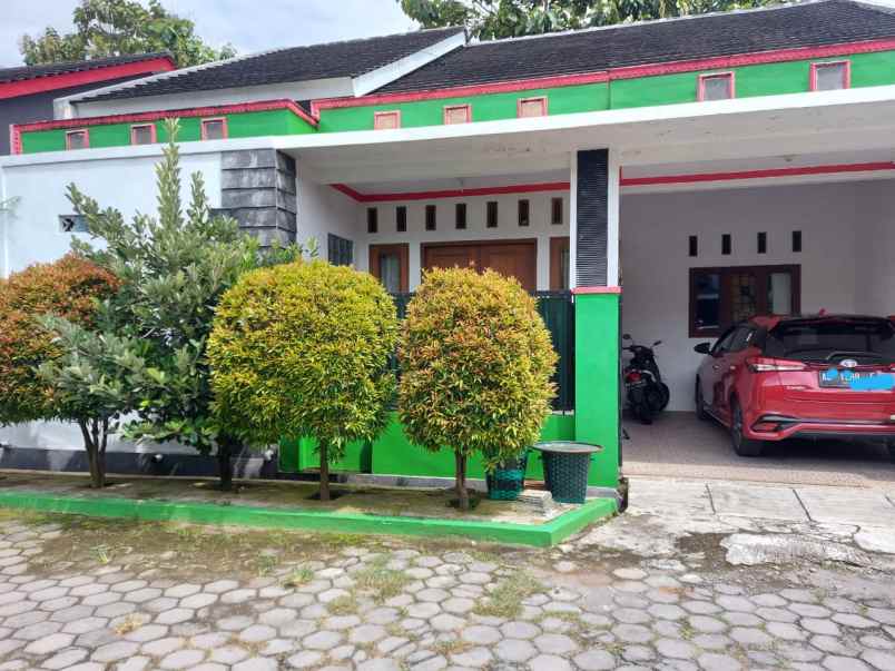 dijual rumah tegal asri karanganyar kota