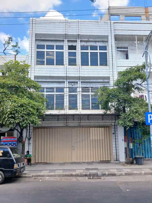 dijual rumah tembaan surabaya